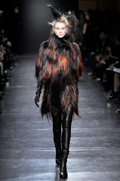 Look 21
